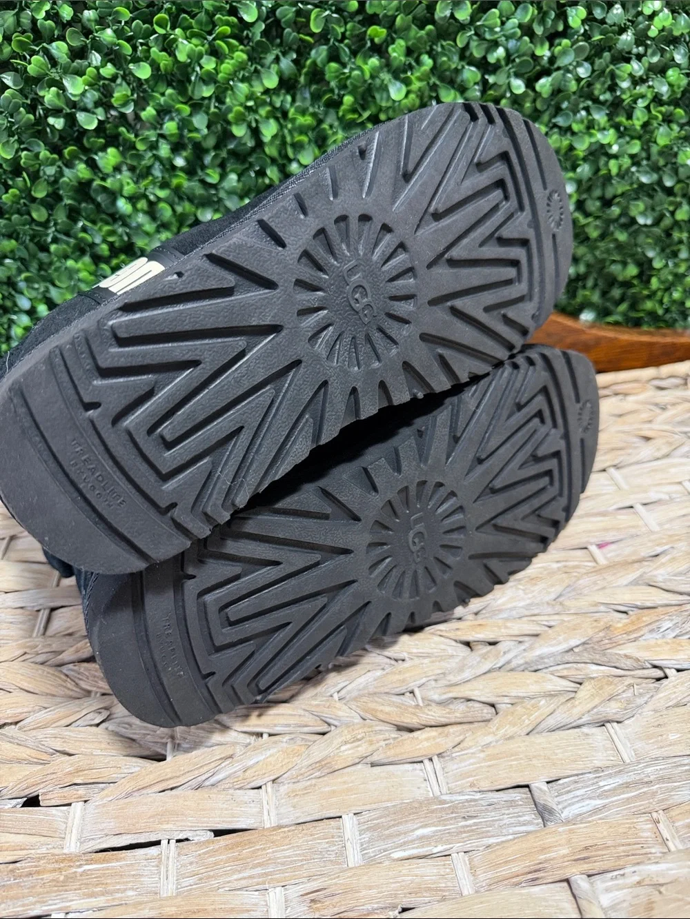 UGG Kids Short Boot with Logo Strap in Black